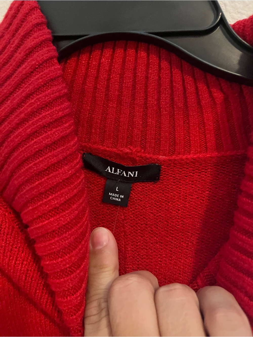 Alfani brand red sweater - Picture 3 of 3